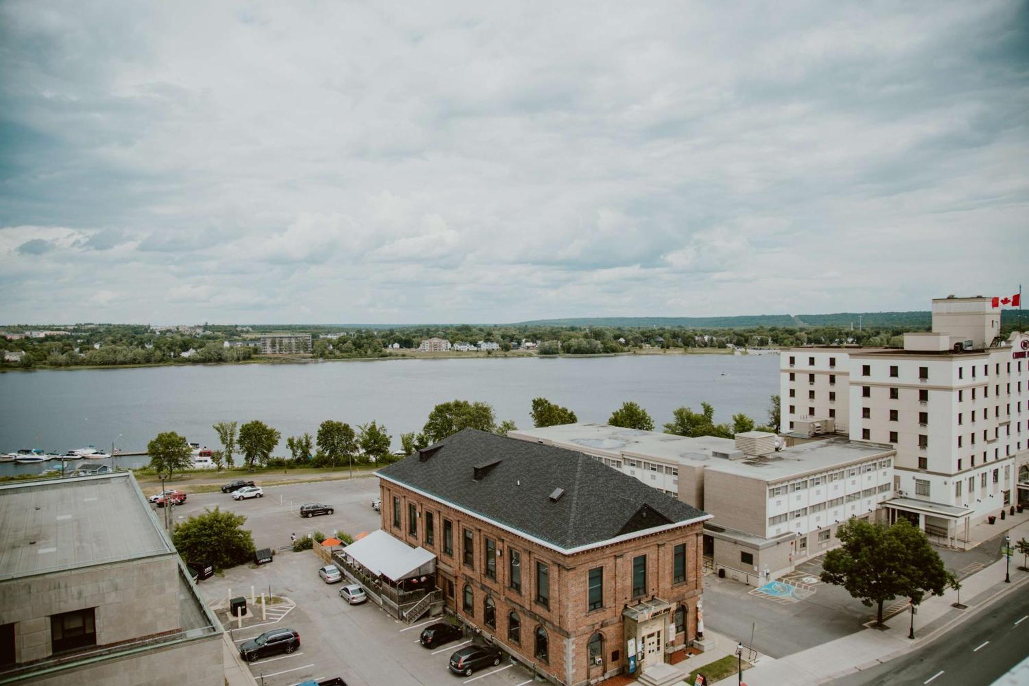 Hilton Garden Inn Fredericton Esterno foto