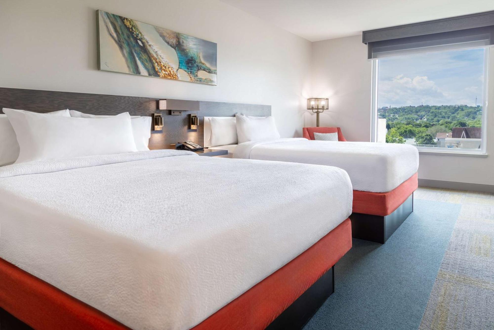 Hilton Garden Inn Fredericton Esterno foto